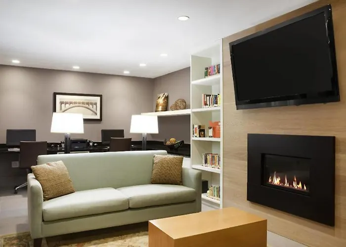 Hotel Spark By Hilton Catoosa 3*