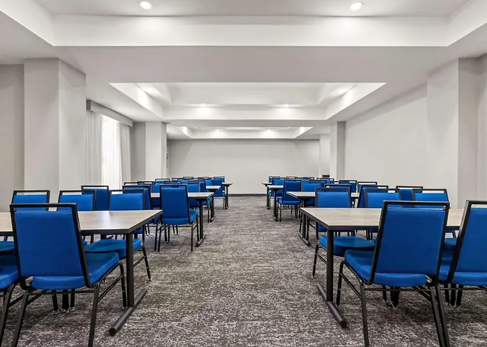 Spark By Hilton Catoosa Hotel 3*