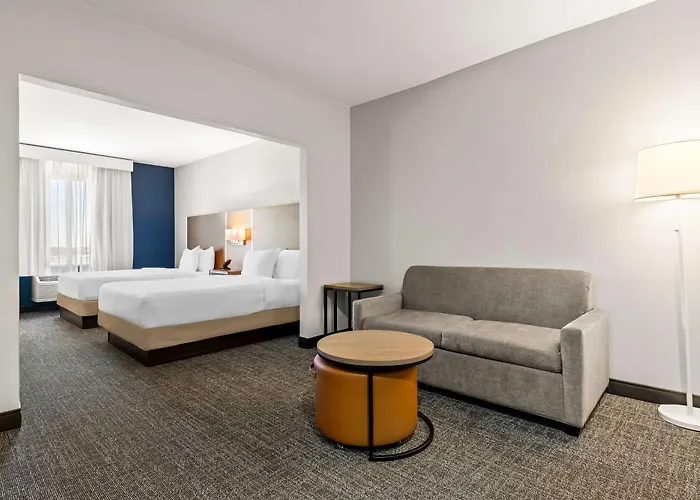 Hotel Spark By Hilton Catoosa 3*